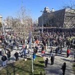 Beograd:Studenti blokirali saobraćaj ispred Skupštine Srbije