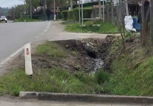 Laktaši: Na mjestu gdje su poginula dva mladića, prije 12 godina nastradao muškarac (Video)