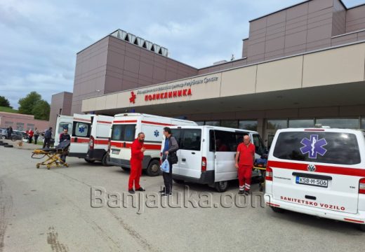 RS: Poznato stanje majke i djeteta povrijeđenih u udesu u kojem je poginula beba