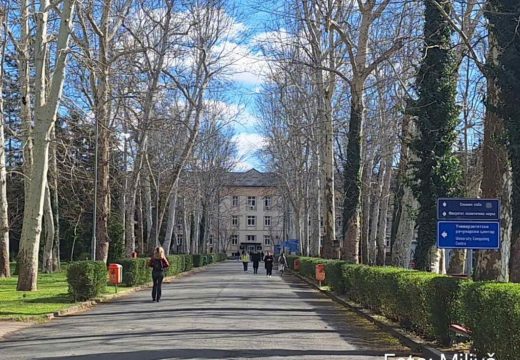 Obrazovanje: Student u Srpskoj završio fakultet sa 21 godinom