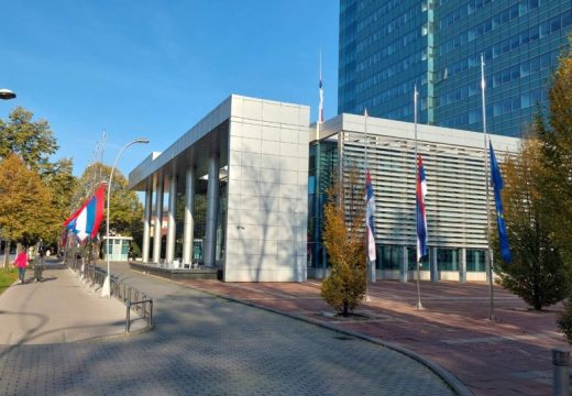 Pema podacima PIO: Broj radnika najviše raste u javnom sektoru Srpske, objavljujemo podatke