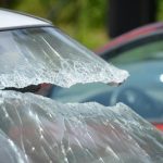 Zenica: Bježeći od policije prevrnuli se u mercedesu