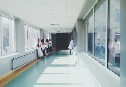 Nastavljaju da prate situaciju: KCUS u posljednja 24 sata pregledao pet pacijenata sa sumnjom na leptospirozu