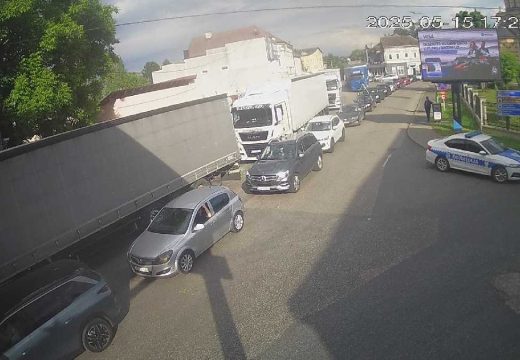 Naoružajte se strpljenjem: Pojačane gužve na ovom graničnom prelazu