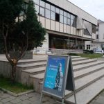 “Zlatna sova” stigla u Bijeljinu: Prva nagrada za roman Bijeljinca Novice Novakovića!