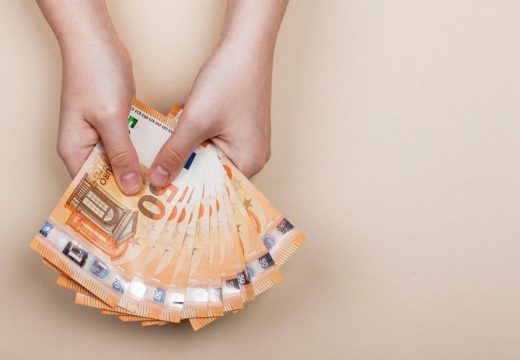 Finansijska eksplozija za četiri znaka: Astrološkinja predviđa bogatstvo kakvo nije viđeno 50 godina