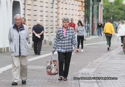 Za penziju više ne čekate 3 mjeseca: Značajne promjene u Fondu PIO Srpske