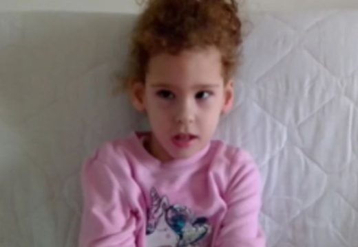 Potresno pismo roditelja male Jovane koja se bori za život: “Žalosno je što se svi hvale da su humanitarci, a kada treba da se pokažu na djelu, nigdje ih nema”