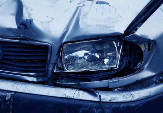 RS: Ministarstvo i „Autoputevi“ na sudu zbog slupanog auta