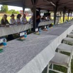 Šou na plus 35: Teslićki parlament zasjeda na stadionu