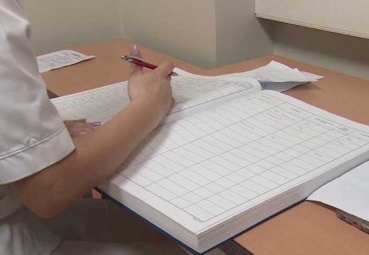 Rješenje za kadrovske probleme: Doktori će u penziju sa 68 godina?
