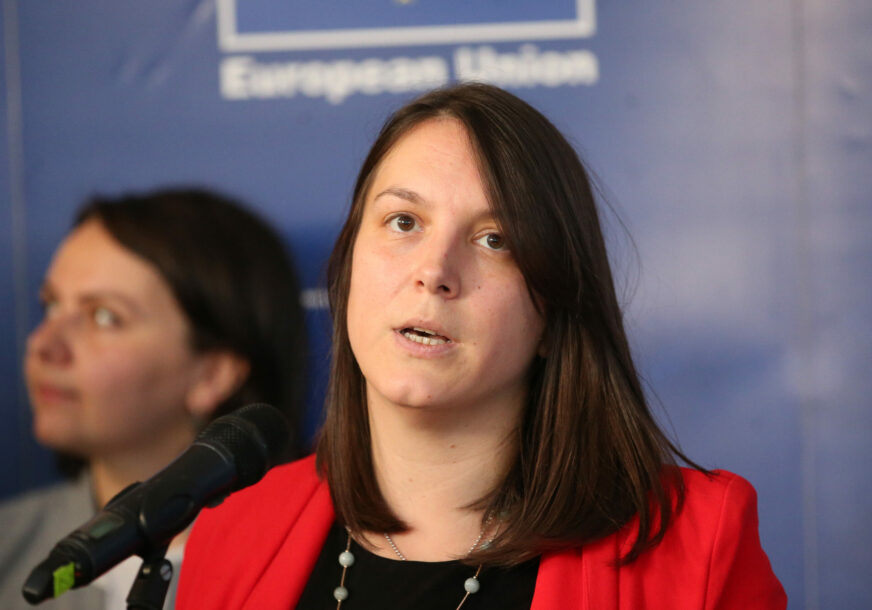 IVANA KORAJLIĆ TI 