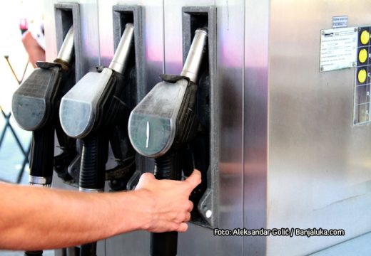 RS: Loše vijesti za vozače, poskupljuje gorivo