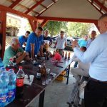 Ministar Savo Minić sa poljoprivrednicima u selu Glogovac:  Imamo dobar rod pšenice i borićemo se za prihvatljivu cijenu (Foto)