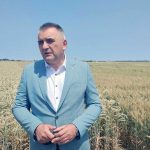 Posjeta oglednom polju pšenice u Bijeljini: Minić poručio da se očekuje prosječan rod i kvalitet