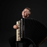 Đorđe Perić, muzički genije iz Bijeljine:  Muzikom širimo ljubav i stičemo nova prijateljstva (Video)