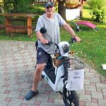 RS: Stevo Opačić vozi motor, a ne skida cijenu (Foto)