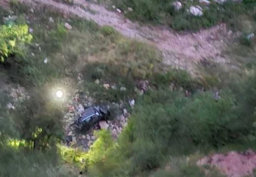 BiH: Oglasila se policija o nesreći u kojoj su poginuli majka i beba