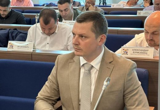 ĐURĐEVIĆ: Sredstva za vrtiće obezbijeđena, ali gradska uprava ne želi da ih iskoristi