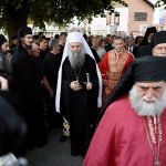 Liturgiji prisustvovali i brojni zvaničnici: Patrijarh Porfirije služi liturgiju i pomen stradalim Srbima