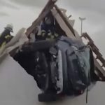 Nesvakidašnja nesreća u Njemačkoj: Auto udarilo dijete pa se zabilo u kuću