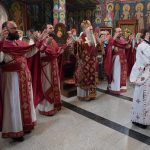 Mnoštvo vjernog naroda dočekalo mitropolita: Slava hrama u Dragaljevcu (Foto)