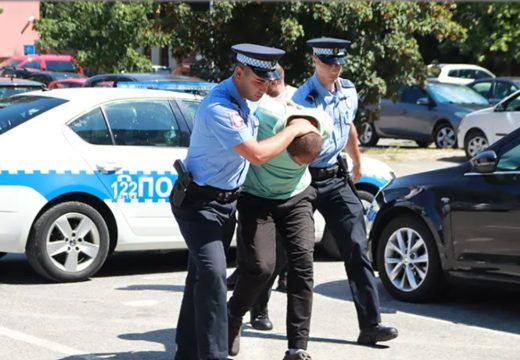 Prijeti mu doživotni zatvor: Osumnjičeni za ubistvo rođenog brata sproveden u OJT