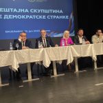 Skupština SDS u Bijeljini još nije usvojila Dnevni red (foto)