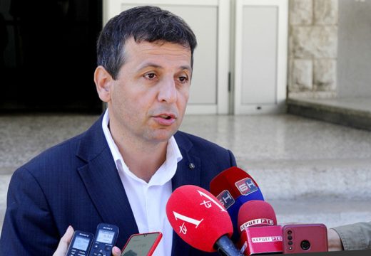 Opozicija: Junaci iz vlasti srušili su srpsko jedinstvo
