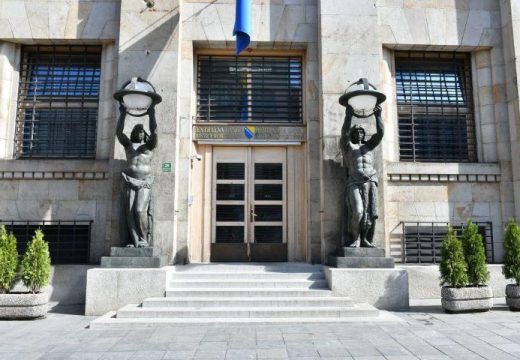 NA SPISKU OPŠTINE, PREDUZEĆA, AGENCIJE: Centralna banka BiH blokirala 107.443 računa