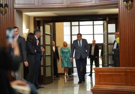 Evo šta kaže Izborni zakon BiH: Da li Dodik može da ostane predsjednik RS
