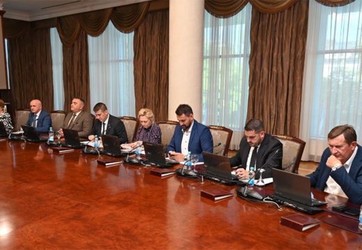 Odlučeno na sjednici: Vlada Srpske odobrila po milion KM za četiri opštine u FBiH