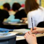 Kućni budžeti sve manji: Troškovi opremanja školarca sve veći