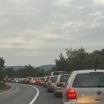 Teška saobraćajka u Hercegovini: Otežan saobraćaj, kilometarske gužve