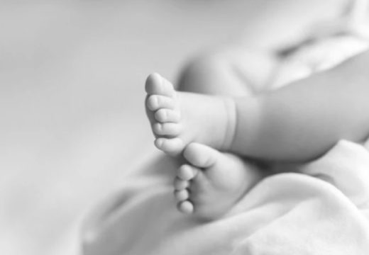 Ogromna tuga u BiH: Jedanaestomjesečna beba preminula na putu do bolnice
