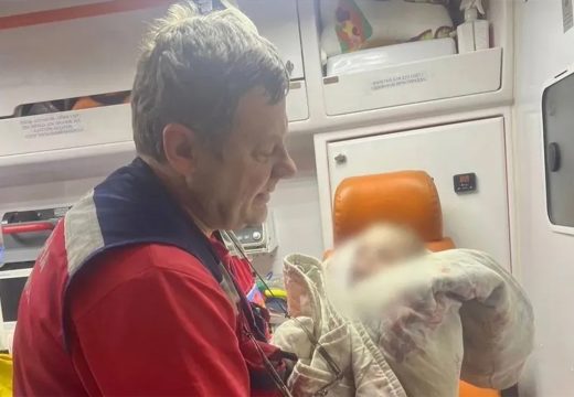 Ostavila bebu samu u stanu pet dana i otputovala: Ljekari plakali od tuge kad su je vidjeli