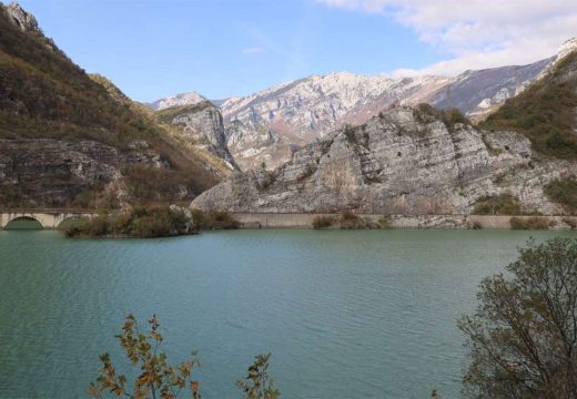 BiH: U Jablaničkom jezeru pronađeno tijelo