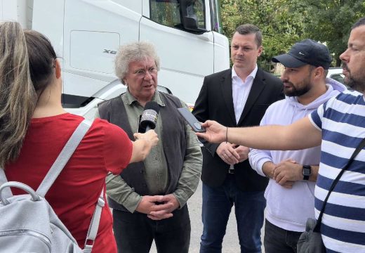 Partnerstvo dugo 22 godine: Evangelistička crkva iz Grozberena donirala 135 paketa Centru za socijalni rad Bijeljina