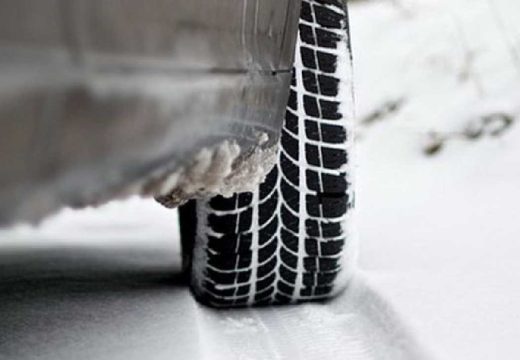 Ovo su nova pravila o zimskim gumama: Budite pažljivi – kazne idu i do 20.000 maraka