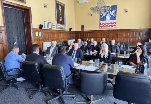 Direktori osnovnih škola o objavi gradonačelnika: “Perfidnost i razočaranje”