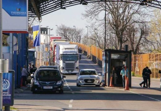 Tužilaštvo BiH: Kod uhapšenog carinika pronađeno nekoliko desetina hiljada KM