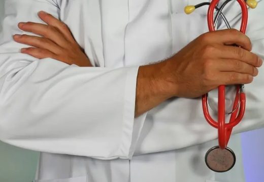 RS: Gripa i korona ponovo pune ambulante u Srpskoj