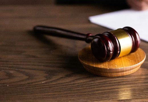 Potvrđena optužnica protiv policajaca koje terete da nisu zaštiti Inelu Selimović i njeno dijete