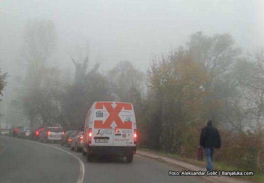 AMS RS: Oprez zbog mokrih kolovoza i magle