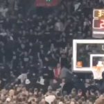 Haos u Areni: Potukli se navijači Partizana (Video)