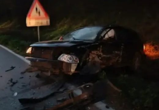 Potpuni karambol na putu Goražde – Foča: U bolnicu primljeno šest osoba