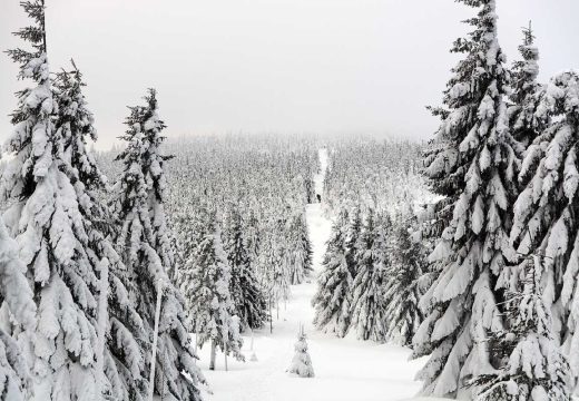 Rani snježni ugođaj: Austrijska skijališta pod debelim snijegom, a tek je oktobar