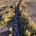 Sutra godinu dana od pada nadstrešnice u Novom Sadu: Studenti danima pješače u znak solidarnosti (Video)