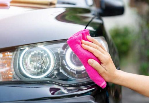 Da li je moguće?: Poliranje farova pastom za zube