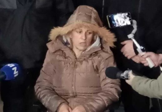 “Svima sam potrebnija živa”: Dijana Hrka prekida štrajk glađu